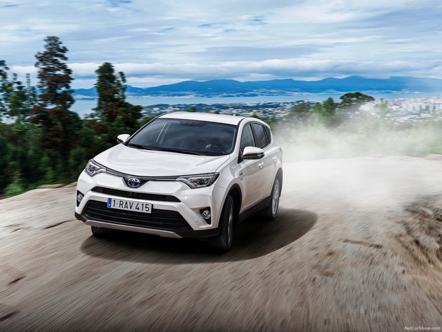 تویوتا RAV4 هیبرید مدل 2016