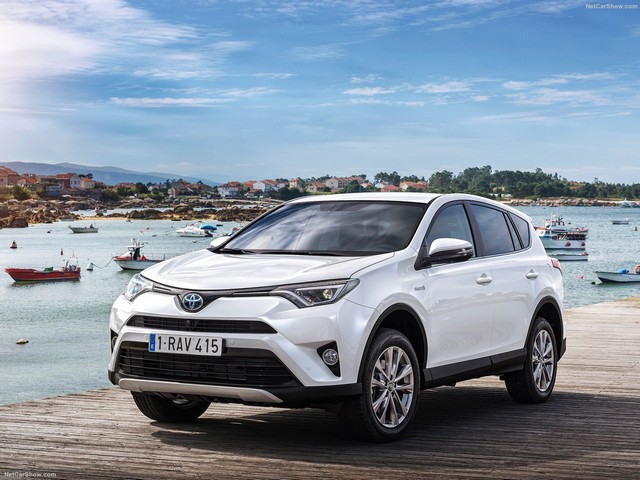 تویوتا RAV4 هیبرید مدل 2016