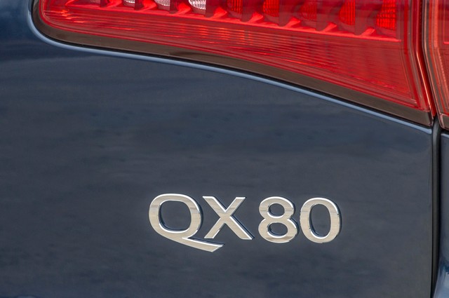 اینفینیتی QX80 لیمیتد مدل 2015