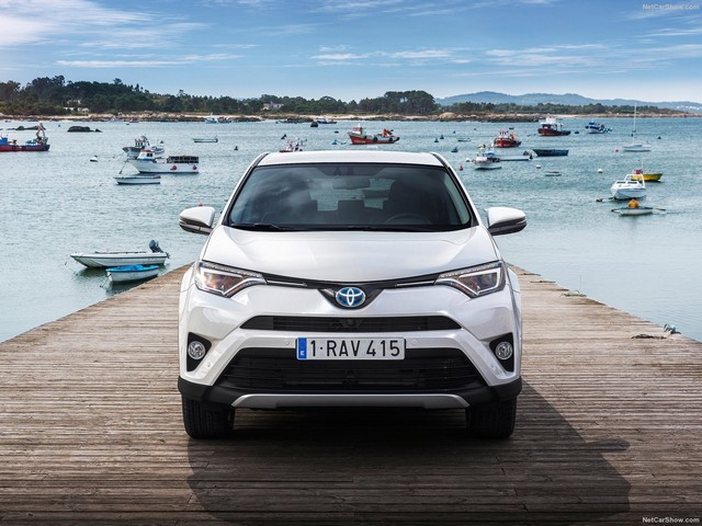 تویوتا RAV4 هیبرید مدل 2016