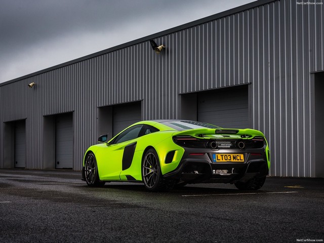 مک لارن 675LT مدل 2016