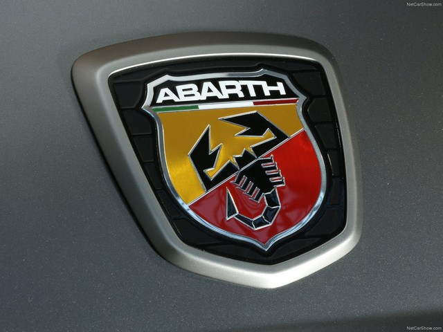 فیات 695 Abarth Biposto مدل 2015