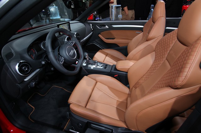 آئودی S3 کابریولت مدل 2015