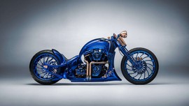 گران‌ترین موتورسیکلت دنیا ؛ هارلی دیویدسون جواهرنشان نسخه آبی