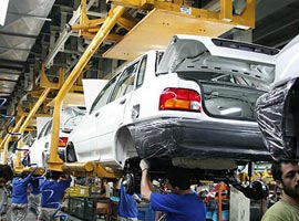 چند نفر در صنعت خودروسازی ایران کار می‌کنند؟ 