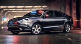 آشنایی با نخستین خودروی فورد پلاگین هیبریدی پلیس