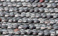 کاهش قیمت خودروهای داخلی تا 3 میلیون تومان در بازار