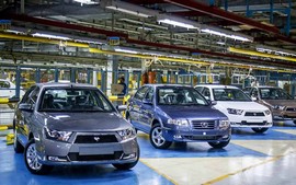 روند نزولی تولید خودرو در ایران آغاز شد
