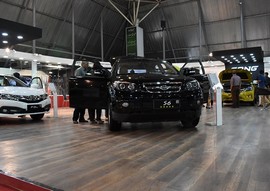 معرفی محصولات جدید کارمانیا در نمایشگاه‌ خودرو شیراز