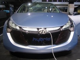 رونمایی از طرح های  جدید خودروهای برقی هیوندای