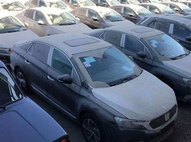 موافقت دولت با ترخیص خودروهای متوقف در گمرک
