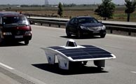 توجه رسانه های آمریکایی به خودروی خورشیدی قزوینی